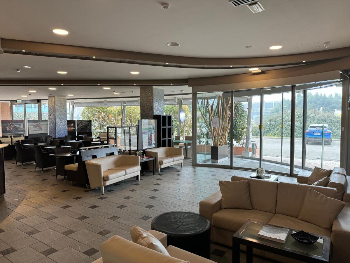 Euro Hotel Imola Esterno foto